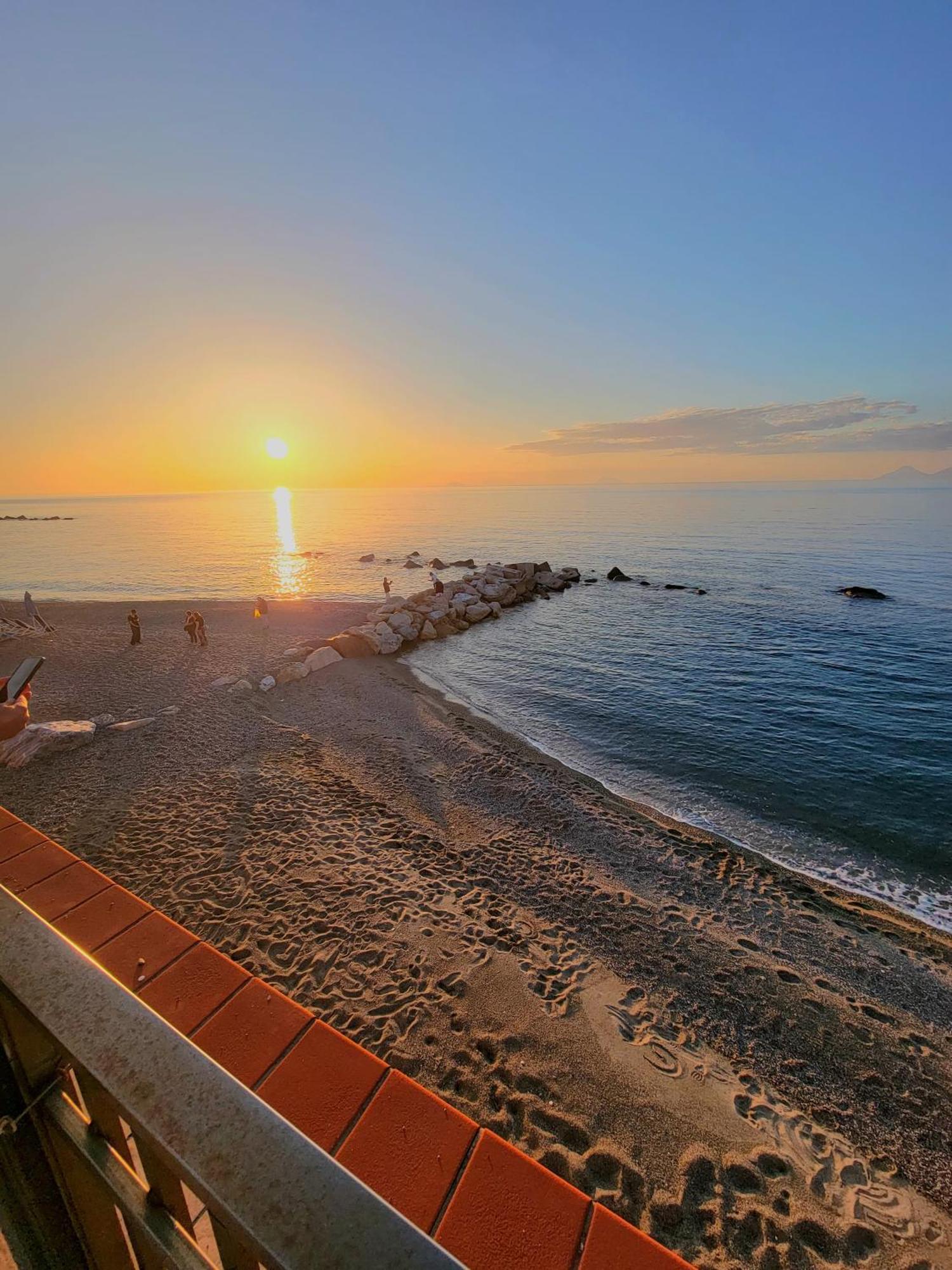 Villaggio Hotel Club Calanovellamare Piraino Kültér fotó