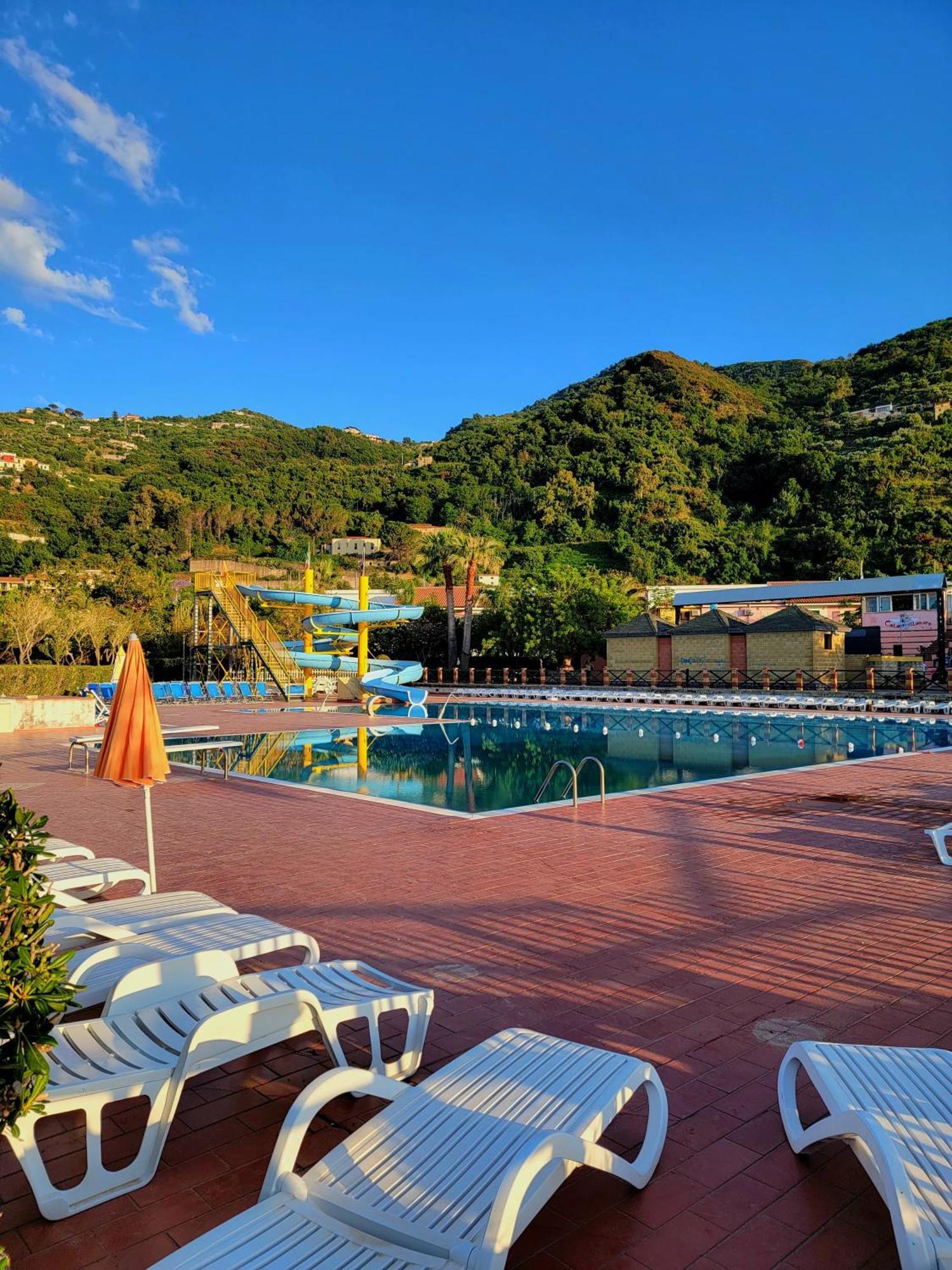 Villaggio Hotel Club Calanovellamare Piraino Kültér fotó