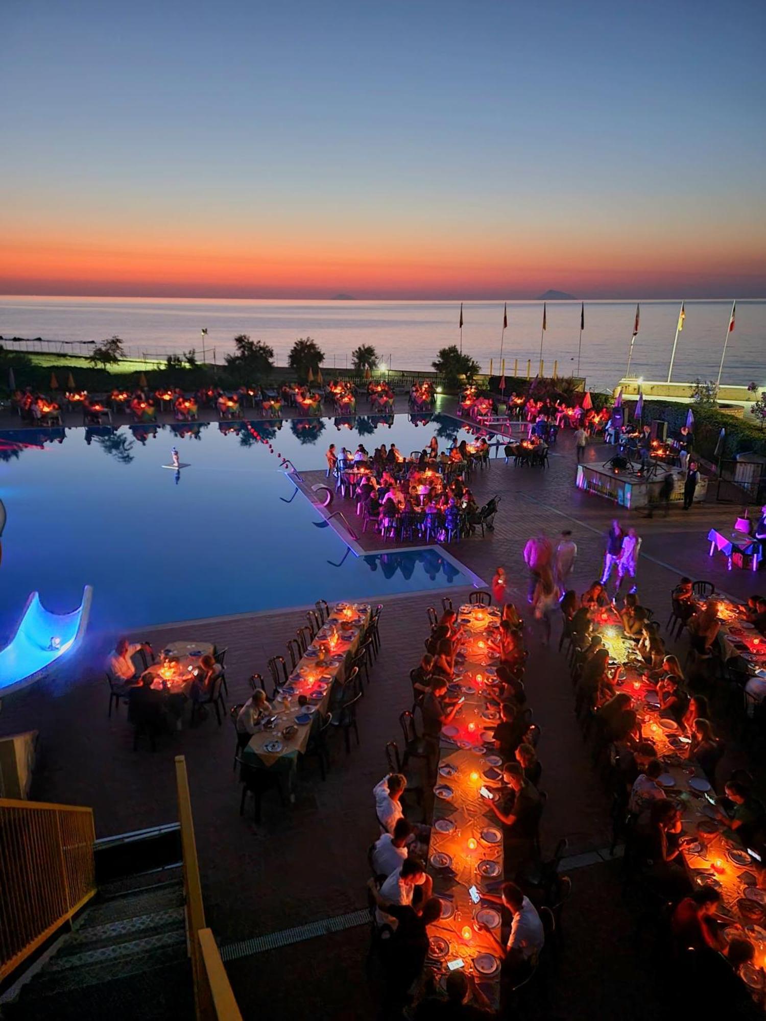 Villaggio Hotel Club Calanovellamare Piraino Kültér fotó